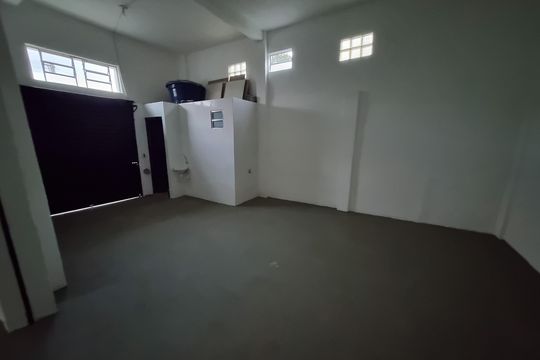 Área externa de casa à venda com 2 quartos, 240m² em Vila Homero Thon, Santo André
