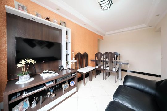Sala de apartamento à venda com 2 quartos, 60m² em Vila Constanca, São Paulo