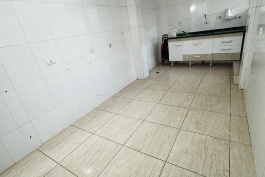 Cozinha de apartamento para alugar com 2 quartos, 92m² em Vila Romana, São Paulo