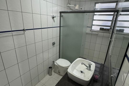 Banheiro de apartamento para alugar com 2 quartos, 92m² em Vila Romana, São Paulo