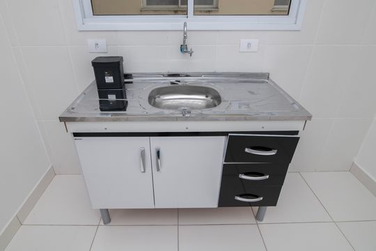 Cozinha de apartamento para alugar com 2 quartos, 62m² em Jardim Santa Izabel, Hortolândia
