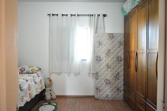 Quarto 1 de casa à venda com 2 quartos, 130m² em Parque Imperial, São Paulo