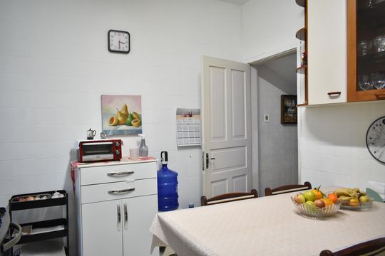 Cozinha de casa à venda com 2 quartos, 130m² em Parque Imperial, São Paulo