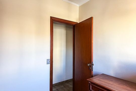 Quarto de Serviço de apartamento para alugar com 4 quartos, 395m² em Belém, São Paulo
