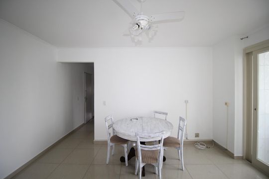 Sala de apartamento à venda com 2 quartos, 73m² em Moinhos de Vento, Porto Alegre