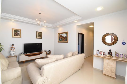 Casa à venda com 4 quartos, 494m² em Cascatinha, Curitiba