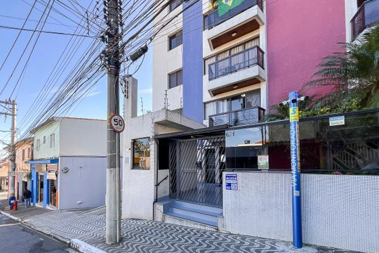 Fachada + plaquinha de apartamento para alugar com 3 quartos, 110m² em Cerâmica, São Caetano do Sul