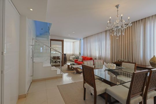 Sala  de apartamento à venda com 3 quartos, 210m² em Carmo, Belo Horizonte
