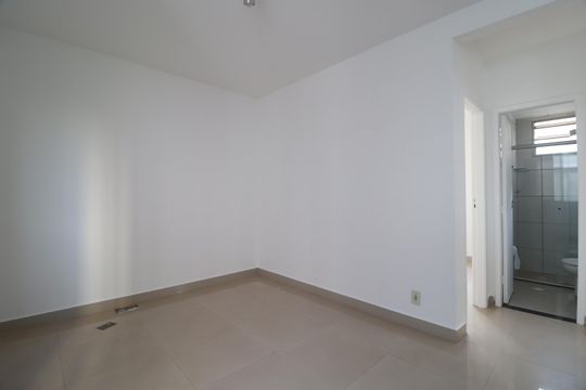Sala de apartamento para alugar com 2 quartos, 50m² em Gávea, Uberlândia