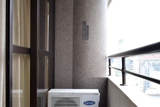 Varanda da sala de apartamento para alugar com 2 quartos, 132m² em Paraíso, São Paulo