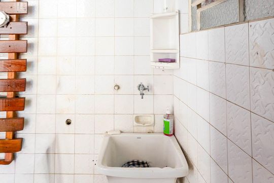 Área de serviço de casa para alugar com 3 quartos, 100m² em Capela do Socorro, São Paulo