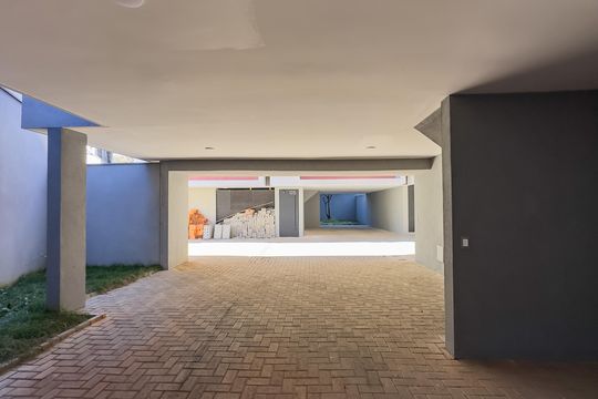 Garagem de casa para alugar com 3 quartos, 225m² em Vila Madalena, São Paulo