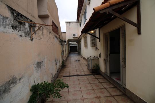 Quintal de casa à venda com 5 quartos, 269m² em Jardim América, Rio de Janeiro