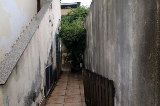 Corredor dos fundos de casa à venda com 5 quartos, 269m² em Jardim América, Rio de Janeiro