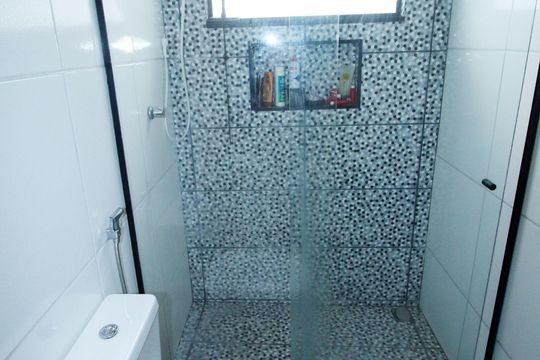 Banheiro da Suíte - Anexo de casa à venda com 5 quartos, 269m² em Jardim América, Rio de Janeiro