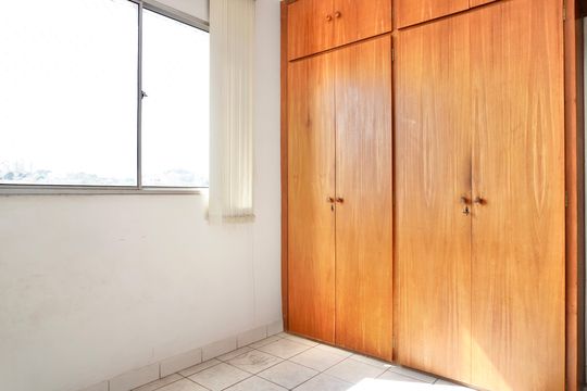Suíte  de apartamento à venda com 3 quartos, 90m² em Esplanada, Belo Horizonte