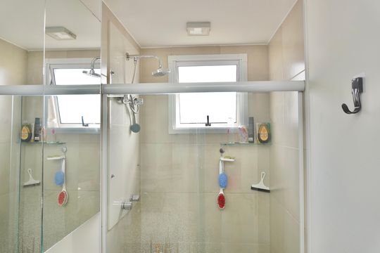 Suíte - Banheiro  de apartamento à venda com 2 quartos, 62m² em Nova Vista, Belo Horizonte