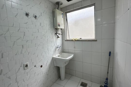 Área de Serviço de apartamento à venda com 3 quartos, 91m² em Vargem Pequena, Rio de Janeiro