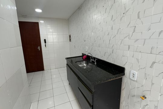 Cozinha de apartamento à venda com 3 quartos, 91m² em Vargem Pequena, Rio de Janeiro