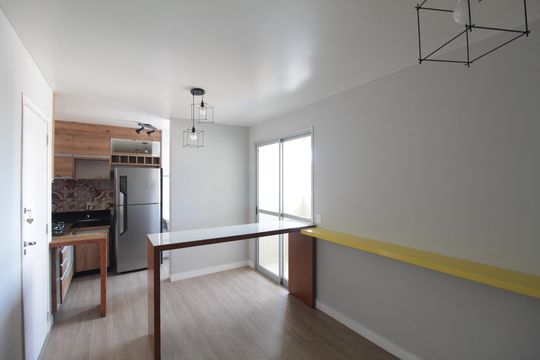 Sala de apartamento à venda com 2 quartos, 55m² em Serrano, Belo Horizonte