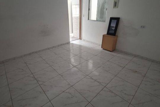 Casa para alugar com 1 quarto, 45m² em Vila Lucia, São Paulo