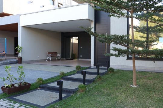 Casa de Condomínio para alugar com 3 quartos, 156m² em Residencial Parqville Jacarandá, Goiânia