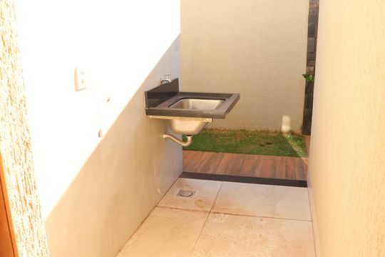 Casa de Condomínio para alugar com 3 quartos, 156m² em Residencial Parqville Jacarandá, Goiânia