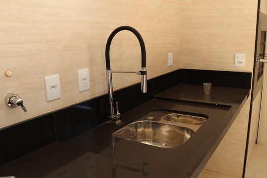 Casa de Condomínio para alugar com 3 quartos, 156m² em Residencial Parqville Jacarandá, Goiânia
