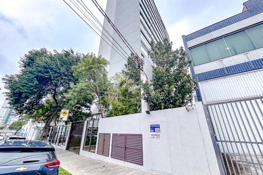 Fachada com Plaquinha de kitnet/studio à venda com 1 quarto, 26m² em Tatuapé, São Paulo
