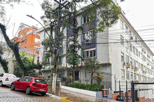 Fachada de apartamento à venda com 1 quarto, 60m² em São João, Porto Alegre