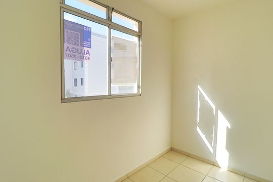 Quarto 2 de apartamento para alugar com 2 quartos, 50m² em Gávea, Uberlândia