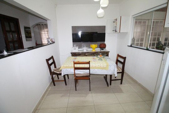 Cozinha de casa para alugar com 3 quartos, 500m² em Jardim Altos de Santana, São José dos Campos
