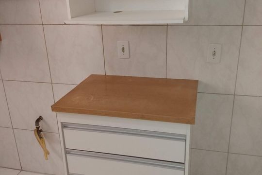 Banheiro de apartamento à venda com 2 quartos, 62m² em Arpoador, Contagem