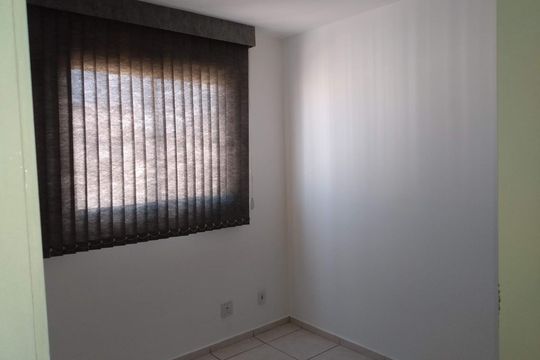 Quarto de apartamento à venda com 2 quartos, 62m² em Arpoador, Contagem