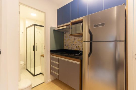 Cozinha de apartamento para alugar com 2 quartos, 25m² em Vila Ema, São Paulo