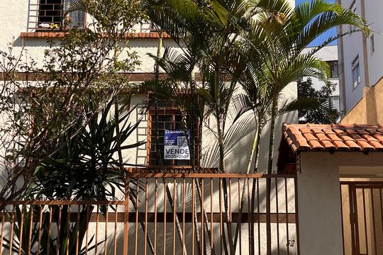 Fachada de apartamento à venda com 3 quartos, 120m² em Nova Suíça, Belo Horizonte