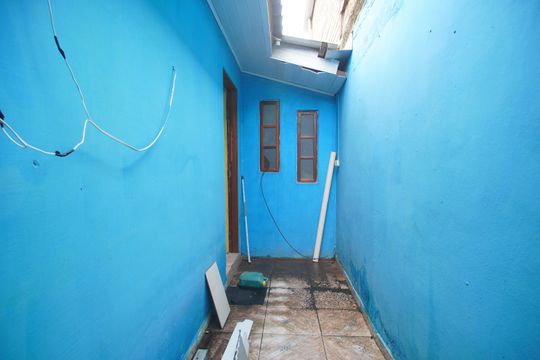 Corredor de casa à venda com 2 quartos, 86m² em Diehl, Novo Hamburgo
