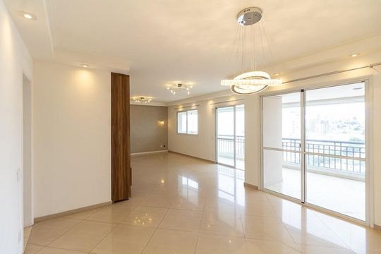 Apartamento à venda com 3 quartos, 172m² em Vila Romana, São Paulo
