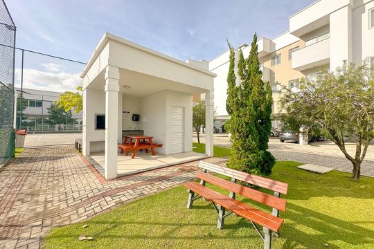 Área comum - Churrasqueira de apartamento para alugar com 2 quartos, 55m² em Canasvieiras, Florianópolis