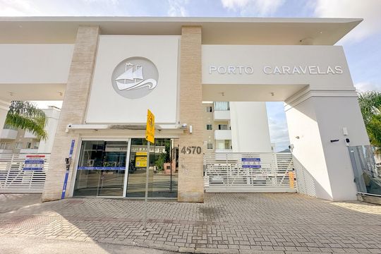 Fachada de apartamento para alugar com 2 quartos, 55m² em Canasvieiras, Florianópolis