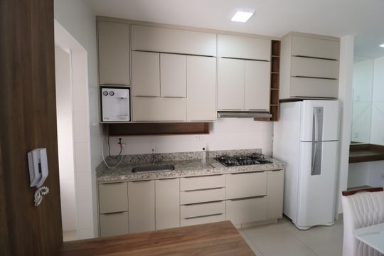 Cozinha de apartamento para alugar com 2 quartos, 60m² em Novo Mundo, Uberlândia