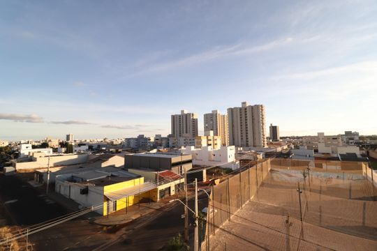Vista da Sacada de apartamento para alugar com 2 quartos, 60m² em Novo Mundo, Uberlândia