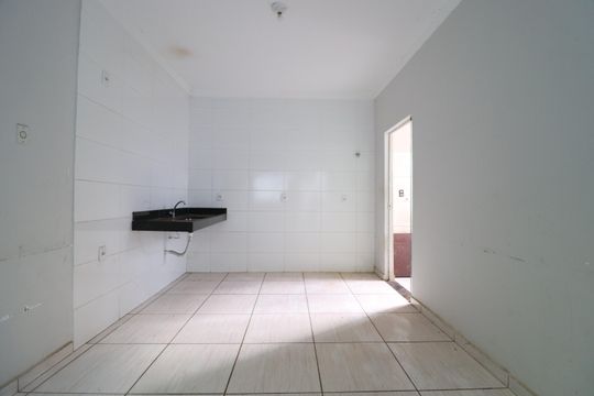 Sala/Cozinha de casa para alugar com 2 quartos, 90m² em Shopping Park, Uberlândia