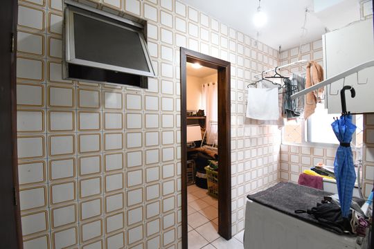 Área de Serviço de apartamento à venda com 3 quartos, 94m² em Centro, Curitiba