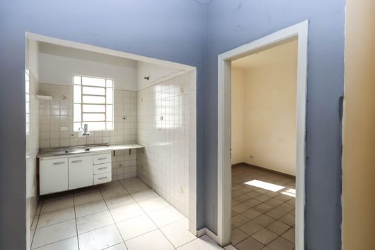 Cozinha de casa para alugar com 2 quartos, 80m² em Ipiranga, São Paulo