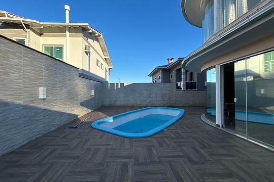 Área comum - Piscina de casa para alugar com 4 quartos, 292m² em Pedra Branca, Palhoça