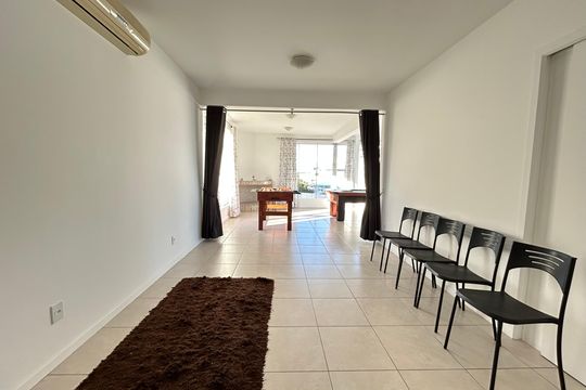 Sala 2 de casa para alugar com 4 quartos, 292m² em Pedra Branca, Palhoça