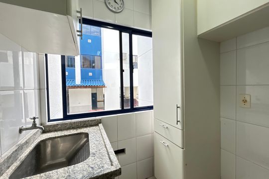Área de Serviço de apartamento para alugar com 3 quartos, 100m² em Lagoa da Conceição, Florianópolis