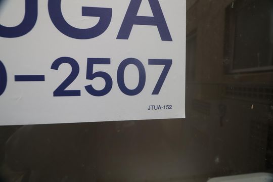 Placa de apartamento para alugar com 2 quartos, 44m² em Mato Grande, Canoas