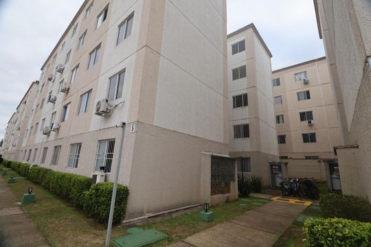 Fachada do bloco de apartamento para alugar com 2 quartos, 44m² em Mato Grande, Canoas